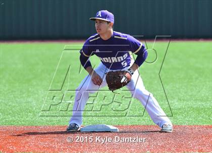 Thumbnail 1 in Alvarado vs Peaster (Bowie Invitational) photogallery.