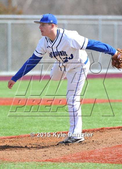Thumbnail 1 in Alvarado vs Peaster (Bowie Invitational) photogallery.