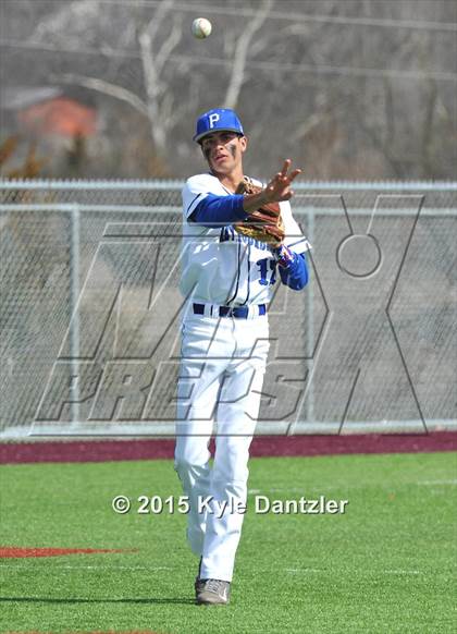 Thumbnail 3 in Alvarado vs Peaster (Bowie Invitational) photogallery.
