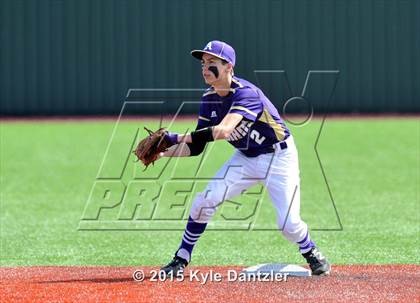 Thumbnail 1 in Alvarado vs Peaster (Bowie Invitational) photogallery.