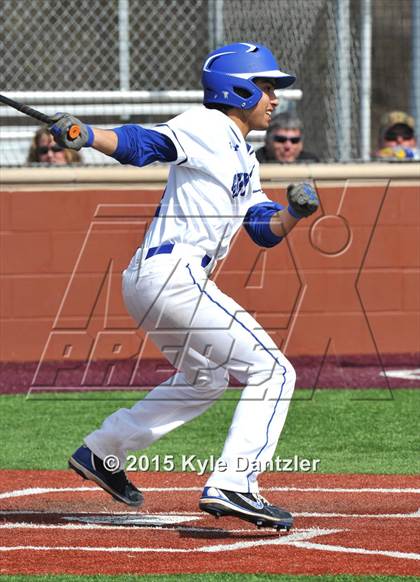Thumbnail 1 in Alvarado vs Peaster (Bowie Invitational) photogallery.