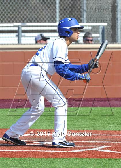 Thumbnail 3 in Alvarado vs Peaster (Bowie Invitational) photogallery.