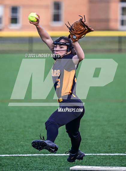 Thumbnail 3 in Livonia @ Honeoye Falls-Lima photogallery.