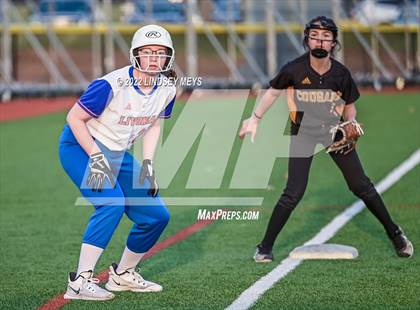 Thumbnail 1 in Livonia @ Honeoye Falls-Lima photogallery.