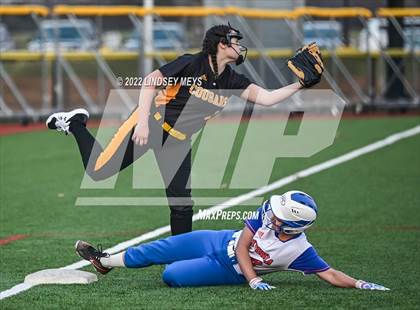 Thumbnail 1 in Livonia @ Honeoye Falls-Lima photogallery.