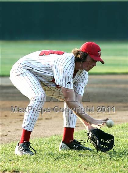 Thumbnail 2 in Wamogo vs. East Catholic (CIAC Class S Semifinal) photogallery.