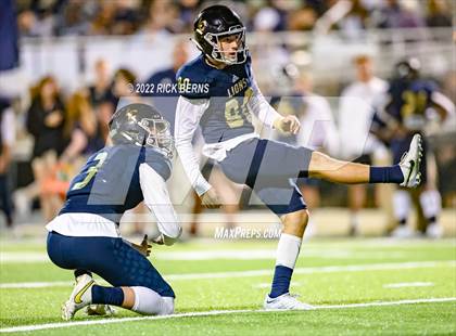 Thumbnail 3 in Lake Creek vs Montgomery photogallery.