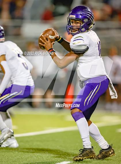 Thumbnail 1 in Lake Creek vs Montgomery photogallery.