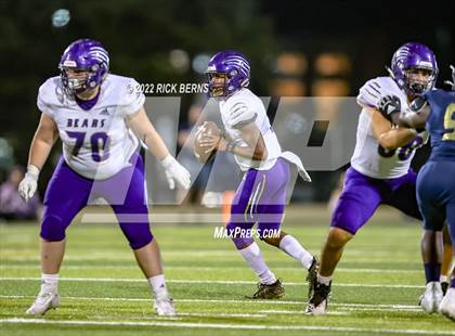 Thumbnail 2 in Lake Creek vs Montgomery photogallery.