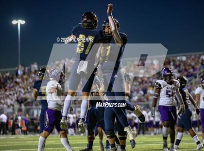 Thumbnail 3 in Lake Creek vs Montgomery photogallery.