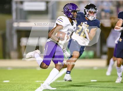 Thumbnail 2 in Lake Creek vs Montgomery photogallery.