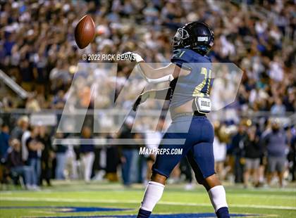 Thumbnail 1 in Lake Creek vs Montgomery photogallery.