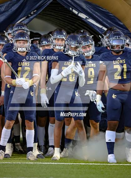 Thumbnail 2 in Lake Creek vs Montgomery photogallery.