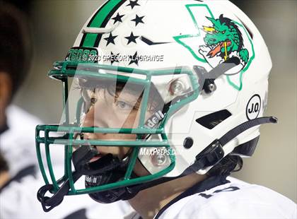 Thumbnail 3 in Southlake Carroll vs Timber Creek photogallery.