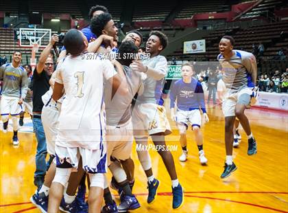 Thumbnail 1 in Ridgeview vs. San Joaquin Memorial (CIF CS D2 Final) photogallery.