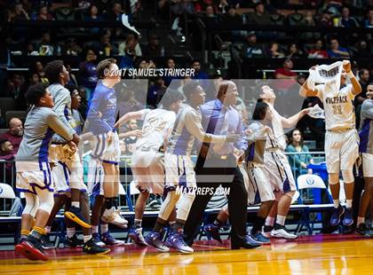 Thumbnail 2 in Ridgeview vs. San Joaquin Memorial (CIF CS D2 Final) photogallery.