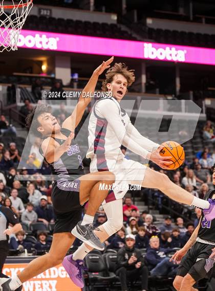 Thumbnail 2 in Denver South vs Dakota Ridge (Ball arena) photogallery.