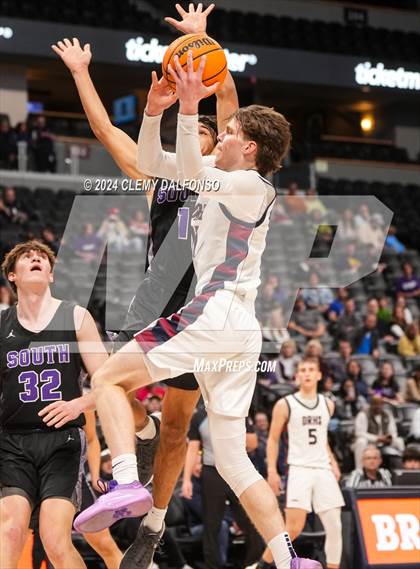 Thumbnail 2 in Denver South vs Dakota Ridge (Ball arena) photogallery.