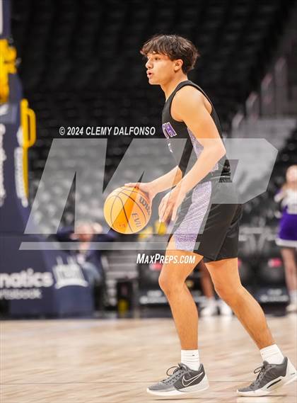 Thumbnail 1 in Denver South vs Dakota Ridge (Ball arena) photogallery.