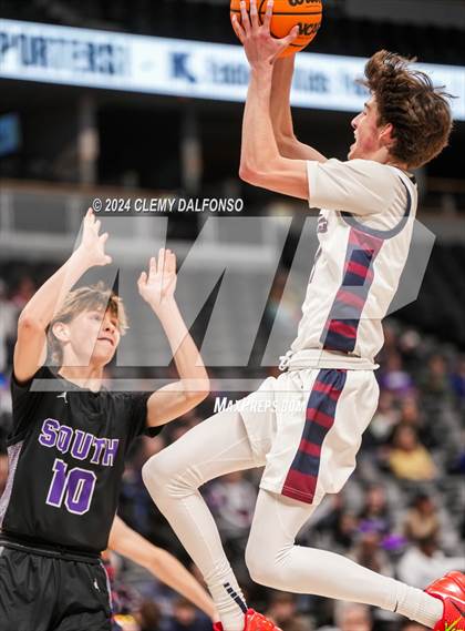 Thumbnail 2 in Denver South vs Dakota Ridge (Ball arena) photogallery.