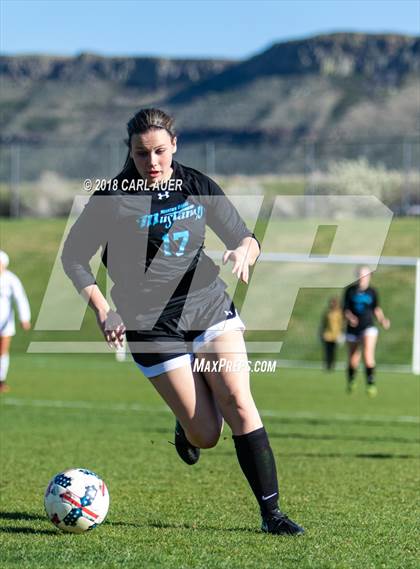 Thumbnail 1 in Mountain Range @ Arvada West photogallery.
