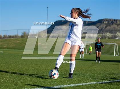 Thumbnail 1 in Mountain Range @ Arvada West photogallery.