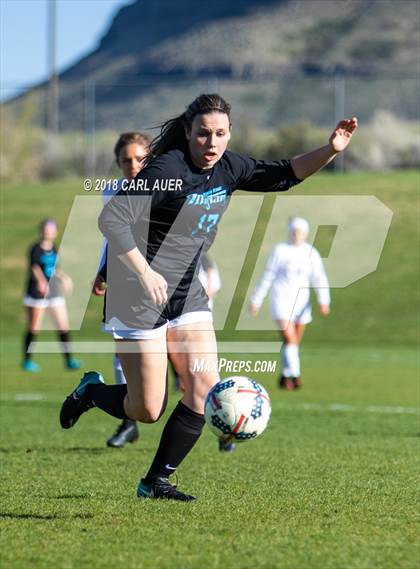 Thumbnail 1 in Mountain Range @ Arvada West photogallery.