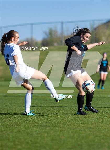 Thumbnail 2 in Mountain Range @ Arvada West photogallery.