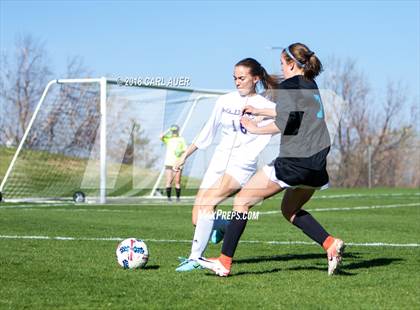 Thumbnail 2 in Mountain Range @ Arvada West photogallery.