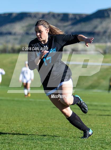 Thumbnail 3 in Mountain Range @ Arvada West photogallery.