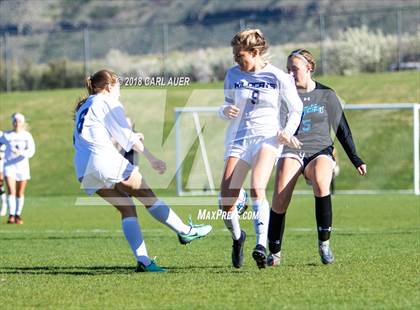 Thumbnail 3 in Mountain Range @ Arvada West photogallery.