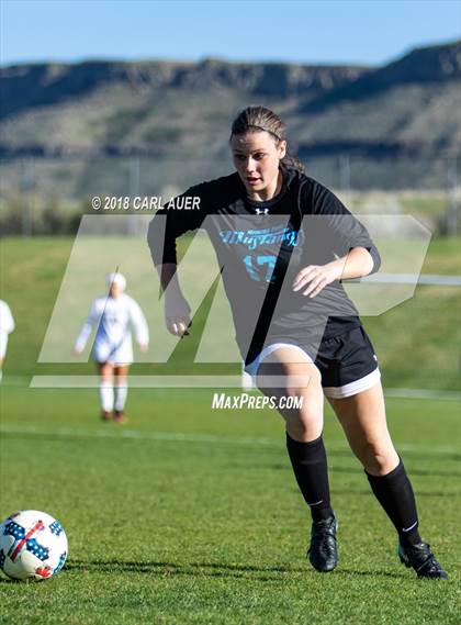 Thumbnail 2 in Mountain Range @ Arvada West photogallery.