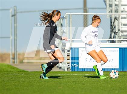 Thumbnail 1 in Mountain Range @ Arvada West photogallery.