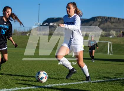 Thumbnail 1 in Mountain Range @ Arvada West photogallery.