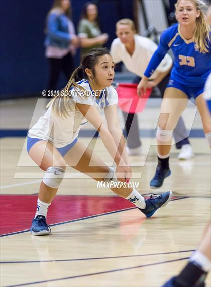 Thumbnail 2 in Great Oak vs. Santa Margarita photogallery.