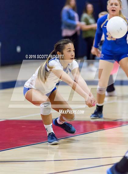 Thumbnail 3 in Great Oak vs. Santa Margarita photogallery.
