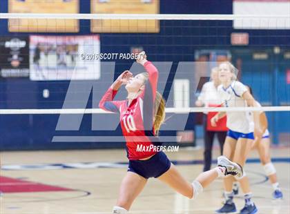 Thumbnail 1 in Great Oak vs. Santa Margarita photogallery.