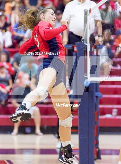 Thumbnail 2 in Great Oak vs. Santa Margarita photogallery.