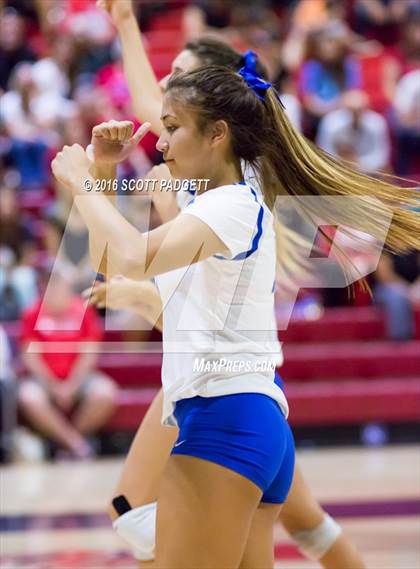 Thumbnail 1 in Great Oak vs. Santa Margarita photogallery.