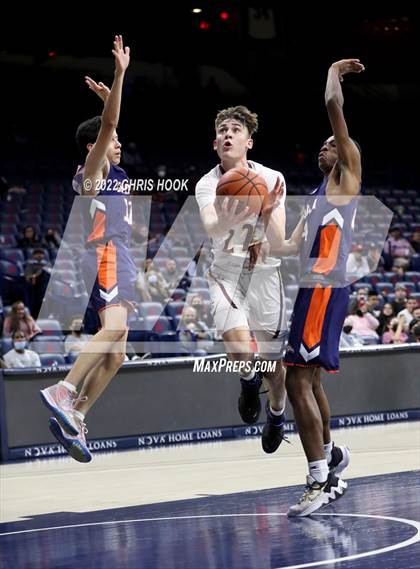 Thumbnail 3 in Salpointe Catholic vs Cholla (MLK Basketball Classic) photogallery.
