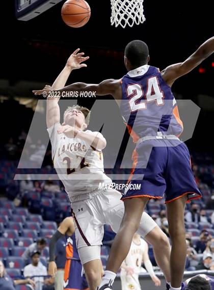 Thumbnail 1 in Salpointe Catholic vs Cholla (MLK Basketball Classic) photogallery.