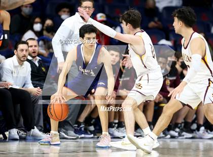 Thumbnail 3 in Salpointe Catholic vs Cholla (MLK Basketball Classic) photogallery.