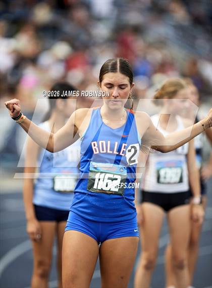 Thumbnail 2 in FHSAA 2A Finals (3200 Meters) photogallery.
