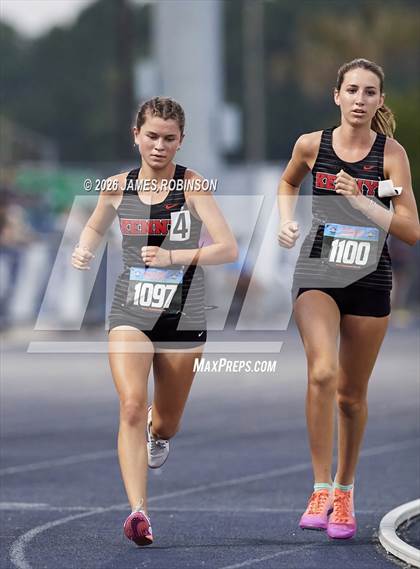 Thumbnail 2 in FHSAA 2A Finals (3200 Meters) photogallery.