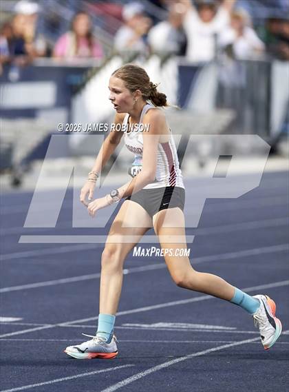 Thumbnail 3 in FHSAA 2A Finals (3200 Meters) photogallery.