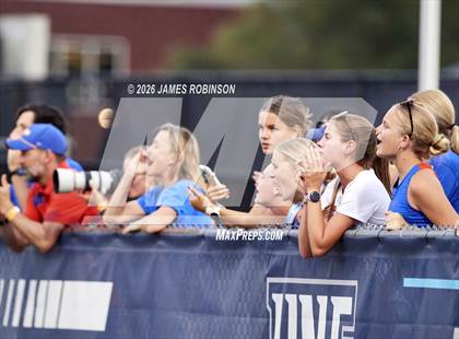 Thumbnail 1 in FHSAA 2A Finals (3200 Meters) photogallery.