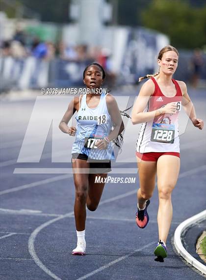 Thumbnail 1 in FHSAA 2A Finals (3200 Meters) photogallery.