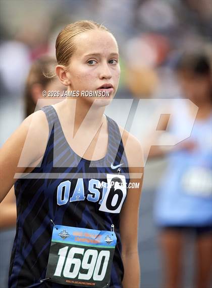 Thumbnail 3 in FHSAA 2A Finals (3200 Meters) photogallery.