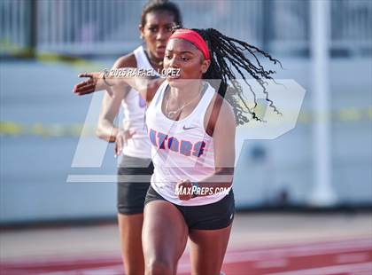 Thumbnail 2 in CCISD Ruben C Jordan Relays (4x200M) photogallery.