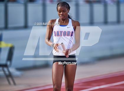 Thumbnail 1 in CCISD Ruben C Jordan Relays (4x200M) photogallery.